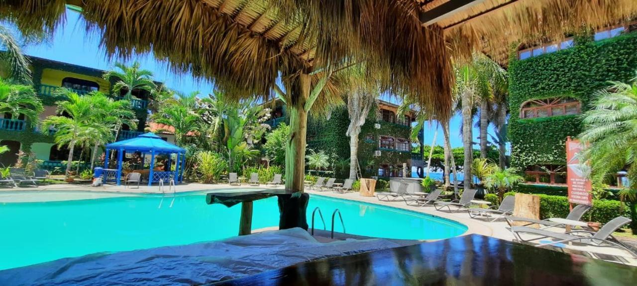 Marea Brava Hotel ハコ エクステリア 写真